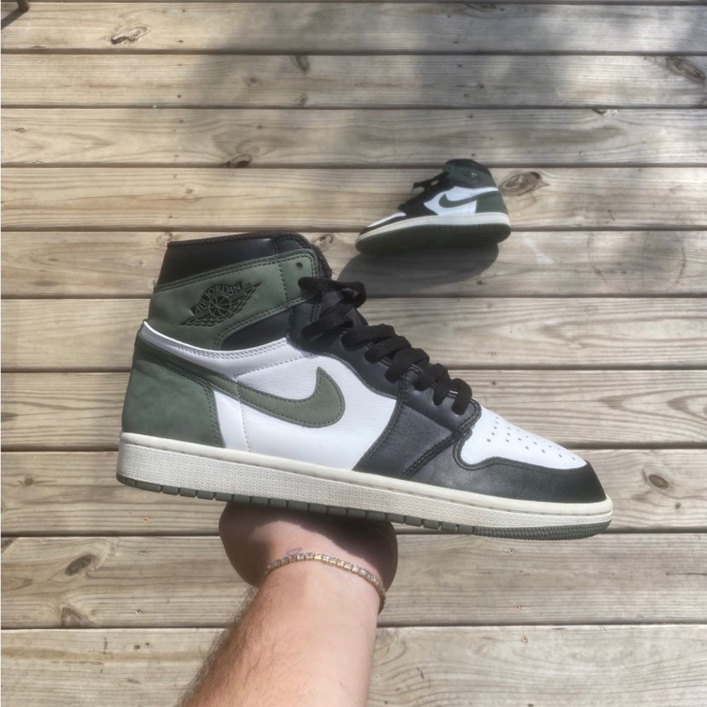 jordan 1 clay green size 10